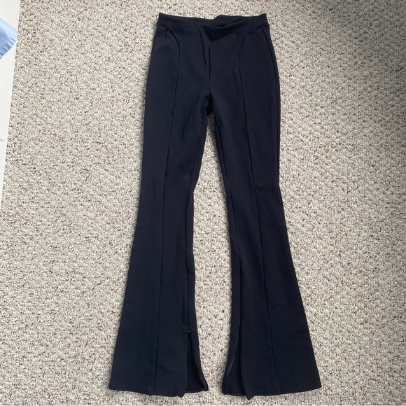 ALO YOGA High Waist Zip It Flare Legging - Picture 4 of 10